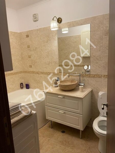 Pajura,Bd. Bucurestii Noi,bl 2017, 4min. metrou Jiului, loc parcare inclus.